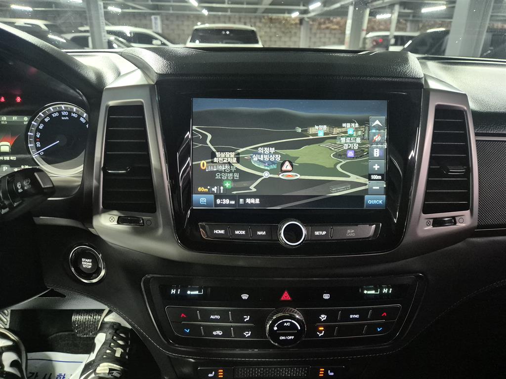 Ssangyong Rexton - Vista 8