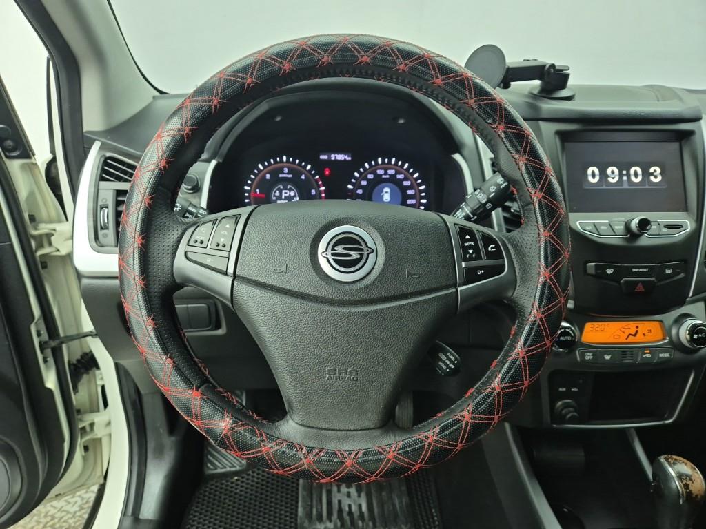 Ssangyong Korando - Vista 9