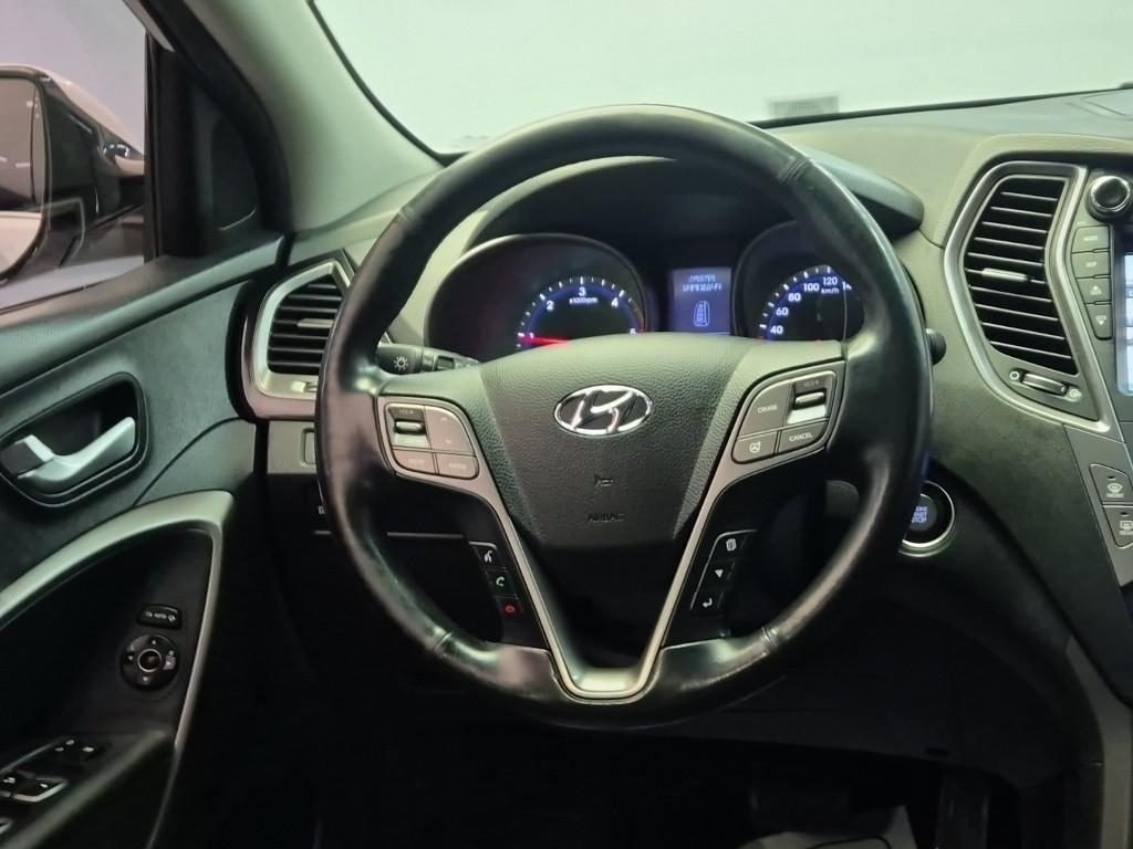 HYUNDAI Santa Fe - Vista 9