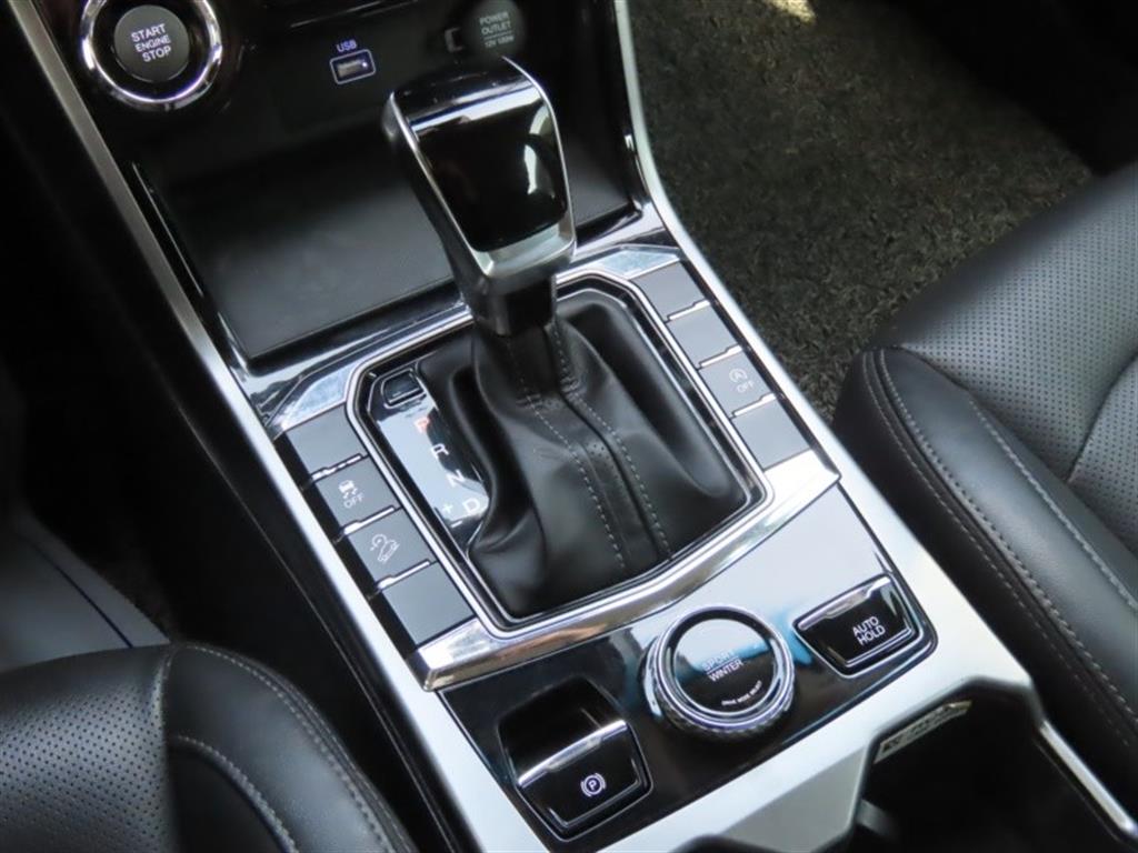 Ssangyong Korando - Vista 11