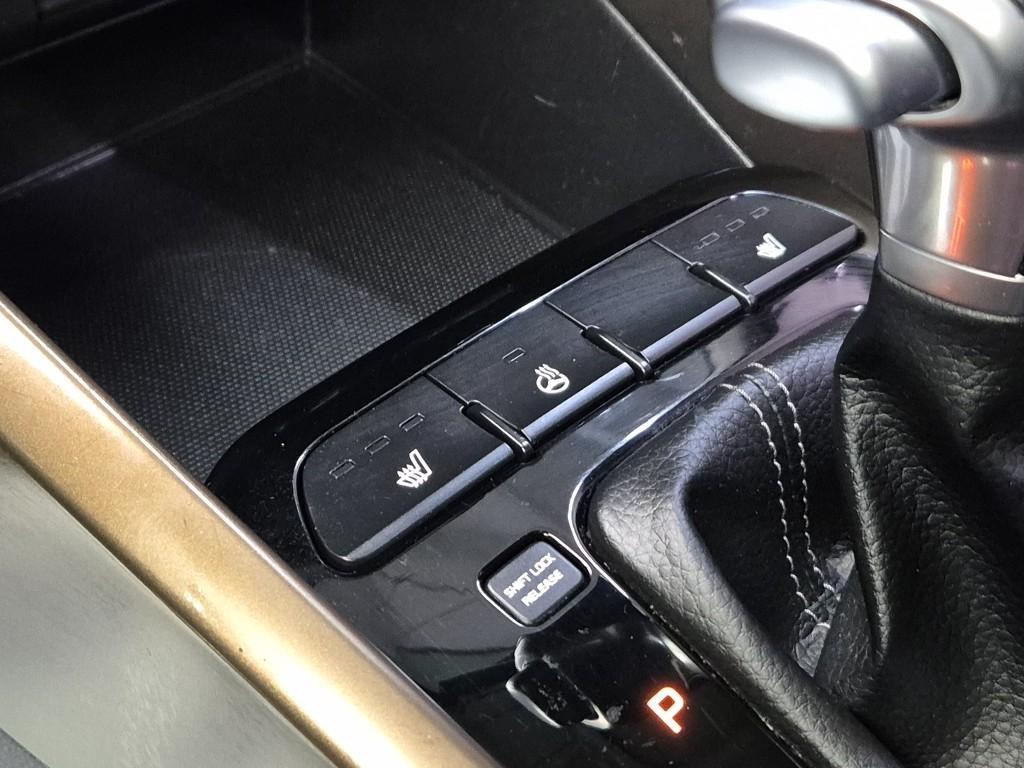 KIA Stonic - Vista 12