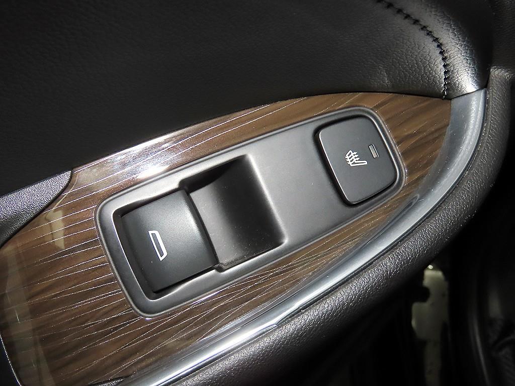 Chevrolet Malibu 2017 Negro - Importación desde Corea - HF Imports Iquique - Foto 15