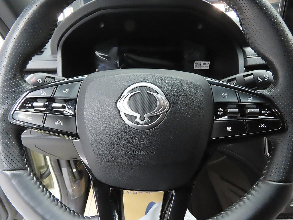 Ssangyong Rexton 2025 Blanco - Importación desde Corea - HF Imports Iquique - Foto 13