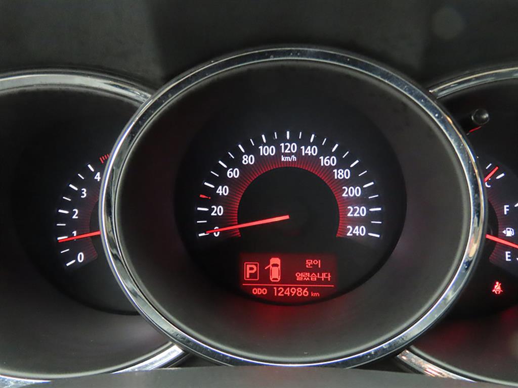 KIA Sorento - Vista 9