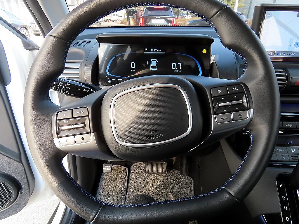 HYUNDAI Casper - Vista 8