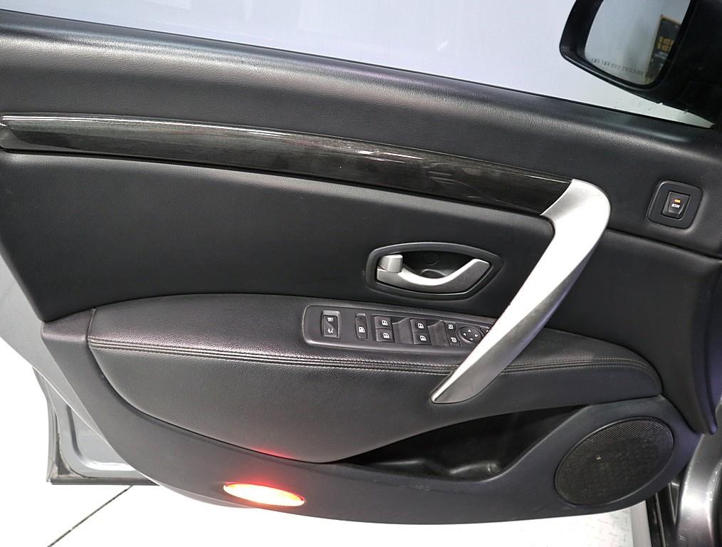 SAMSUNG SM7 - Vista 8