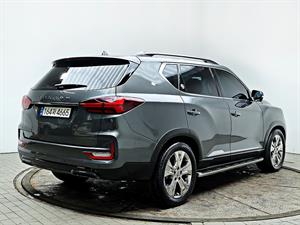 Ssangyong Rexton - Vista 8