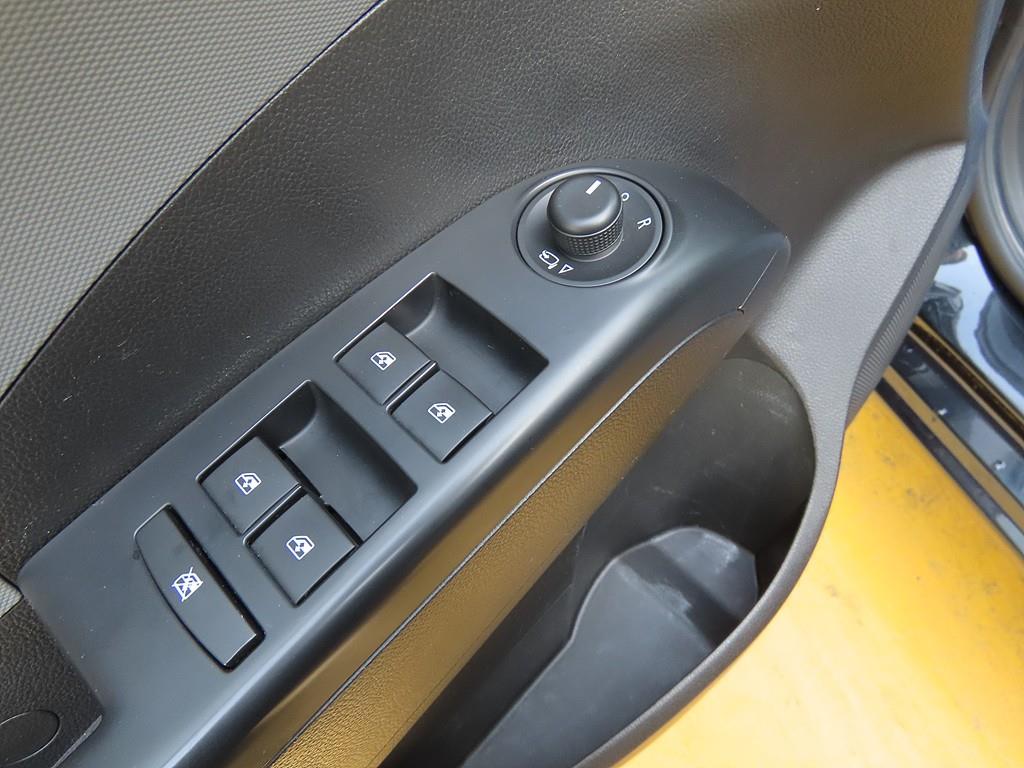 Chevrolet Abeo 2015 Negro - Importación desde Corea - HF Imports Iquique - Foto 17