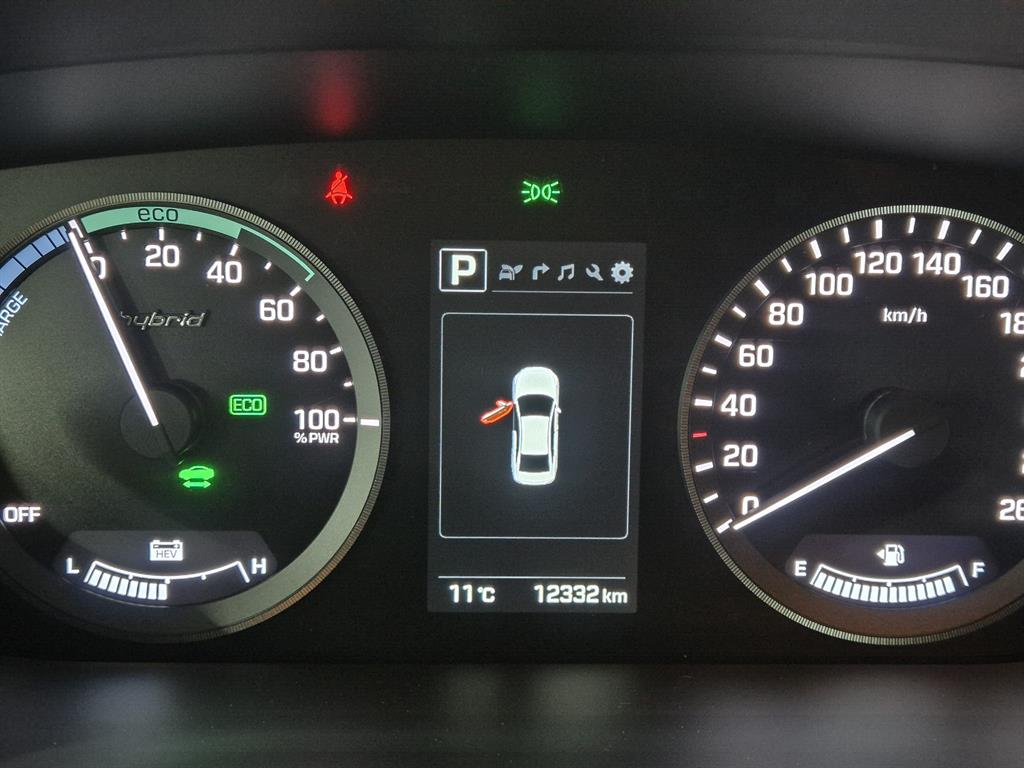 HYUNDAI Sonata - Vista 10