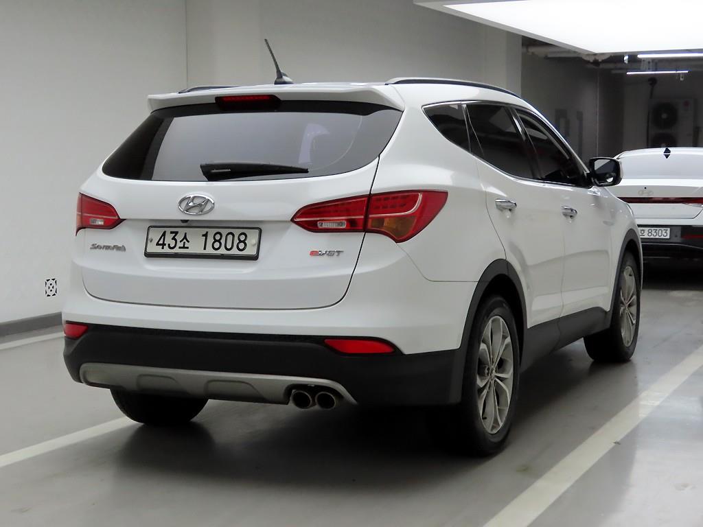 HYUNDAI Santa Fe - Vista 4
