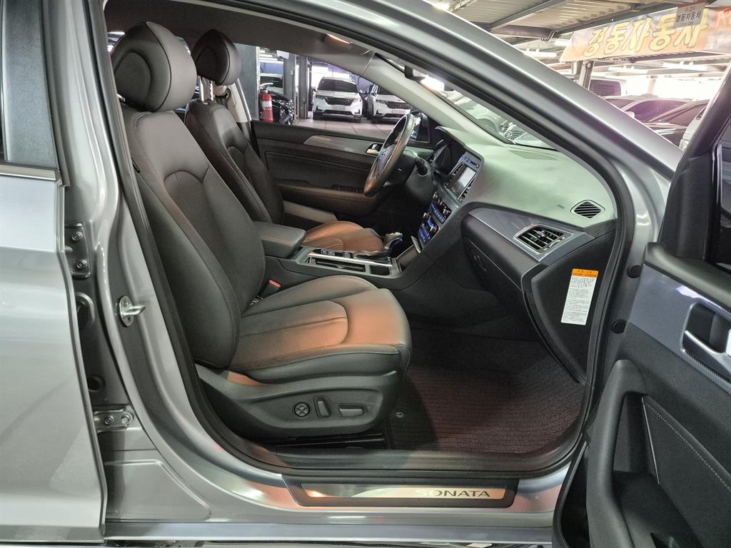 HYUNDAI Sonata 2017 Gris - Importación desde Corea - HF Imports Iquique - Foto 19
