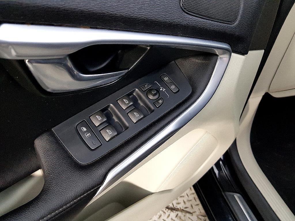 Volvo V40 - Vista 11