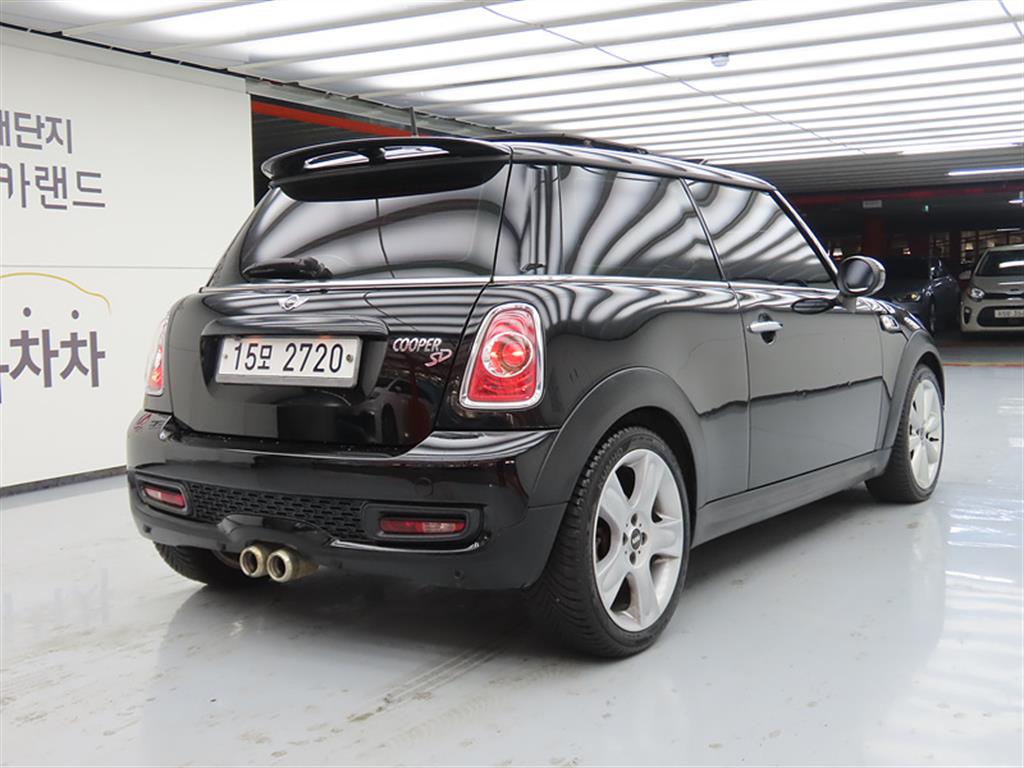 Mini Cooper - Vista 4