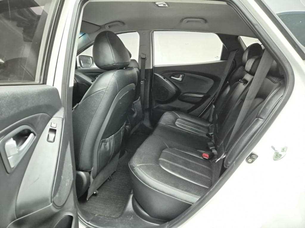 HYUNDAI Tucson - Vista 12