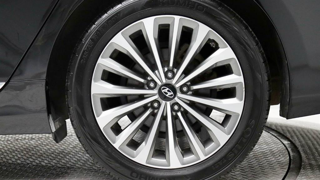 HYUNDAI Grandeur - Vista 9