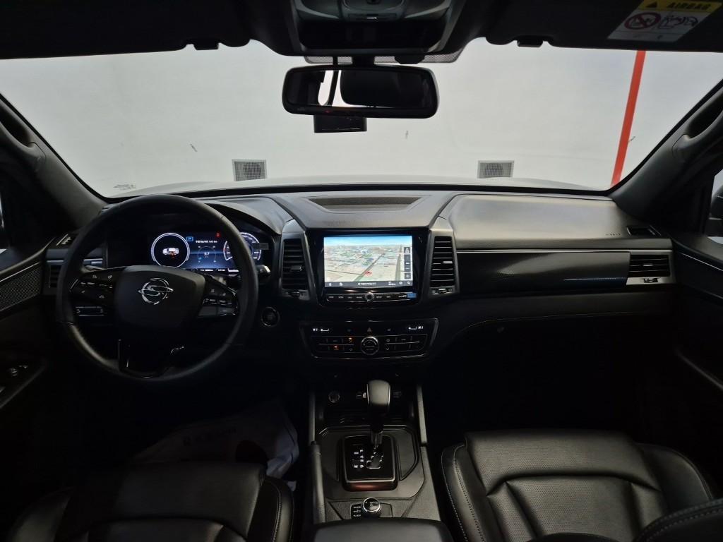 Ssangyong Rexton - Vista 9