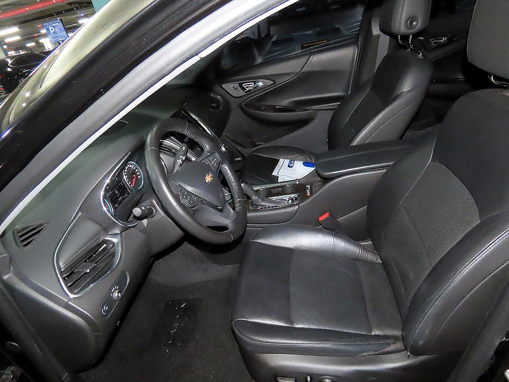 Chevrolet Malibu - Vista 6