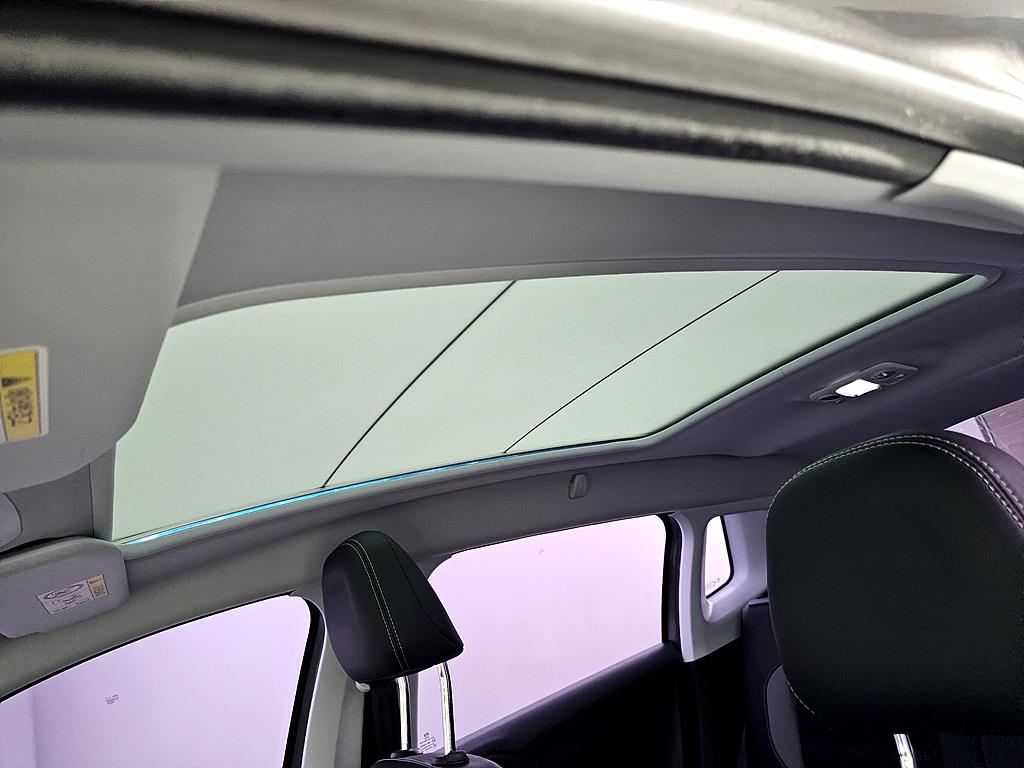 Peugeot 2008 - Vista 12