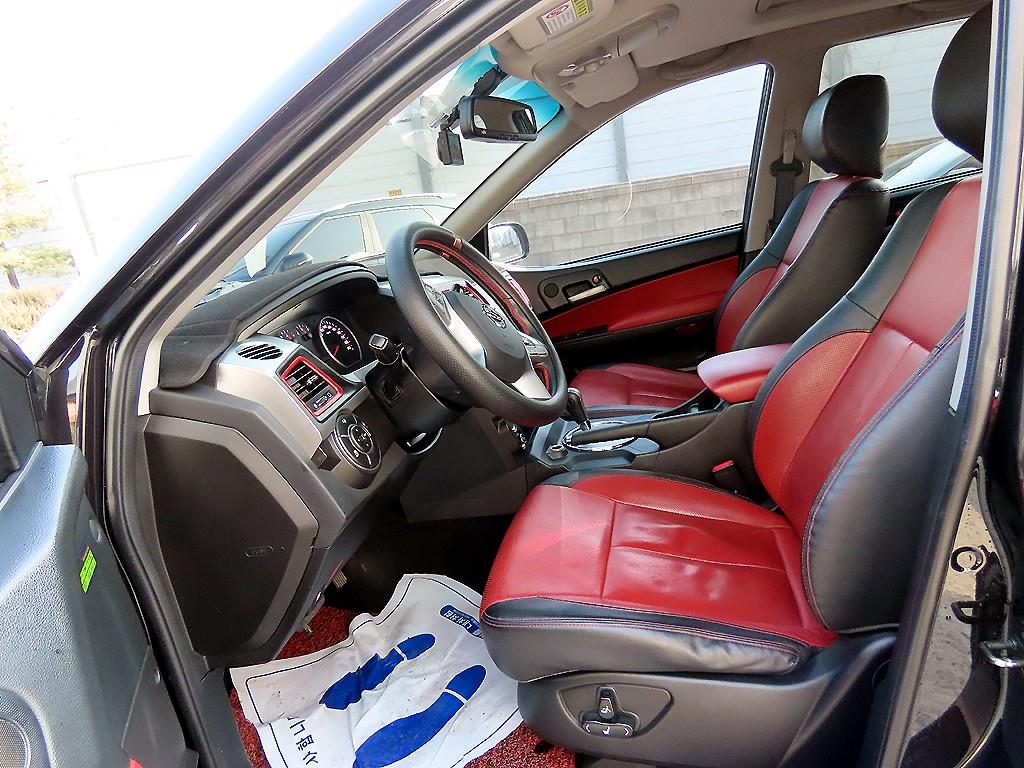 Ssangyong Korando - Vista 5