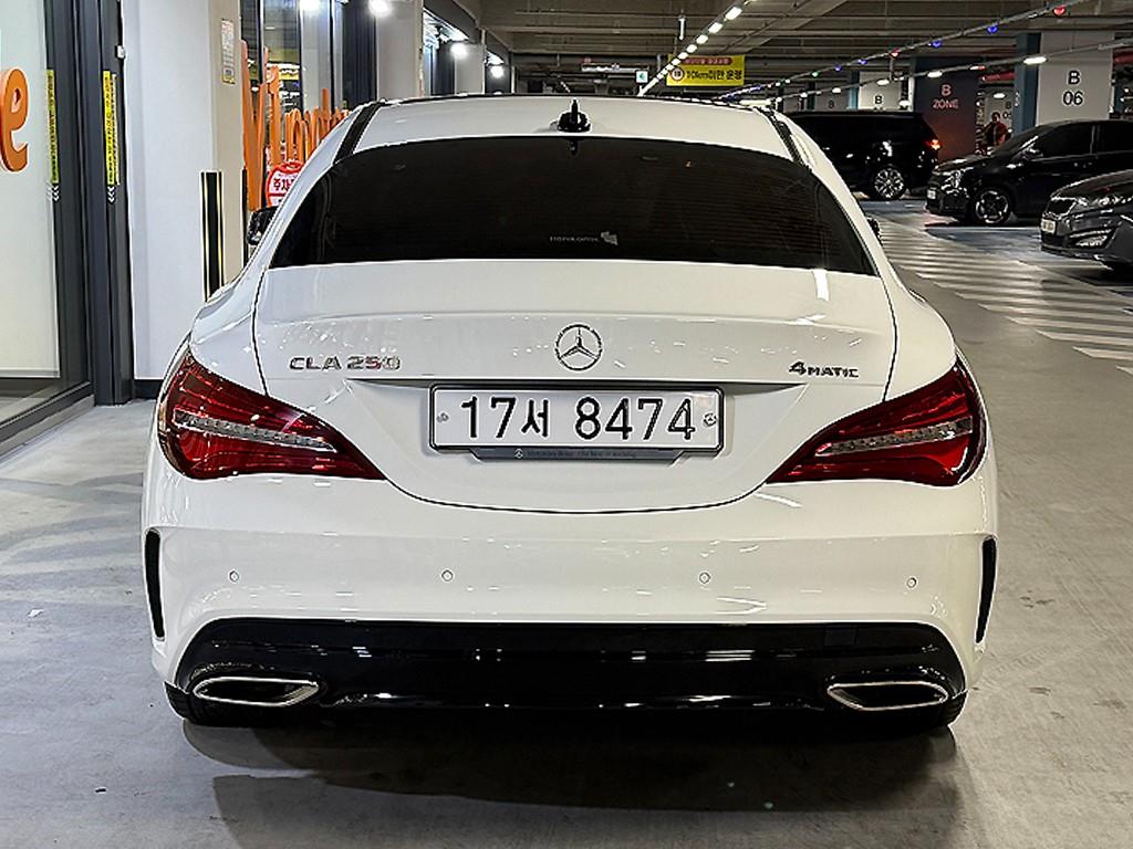 Mercedes Benz CLA Class - Vista 5