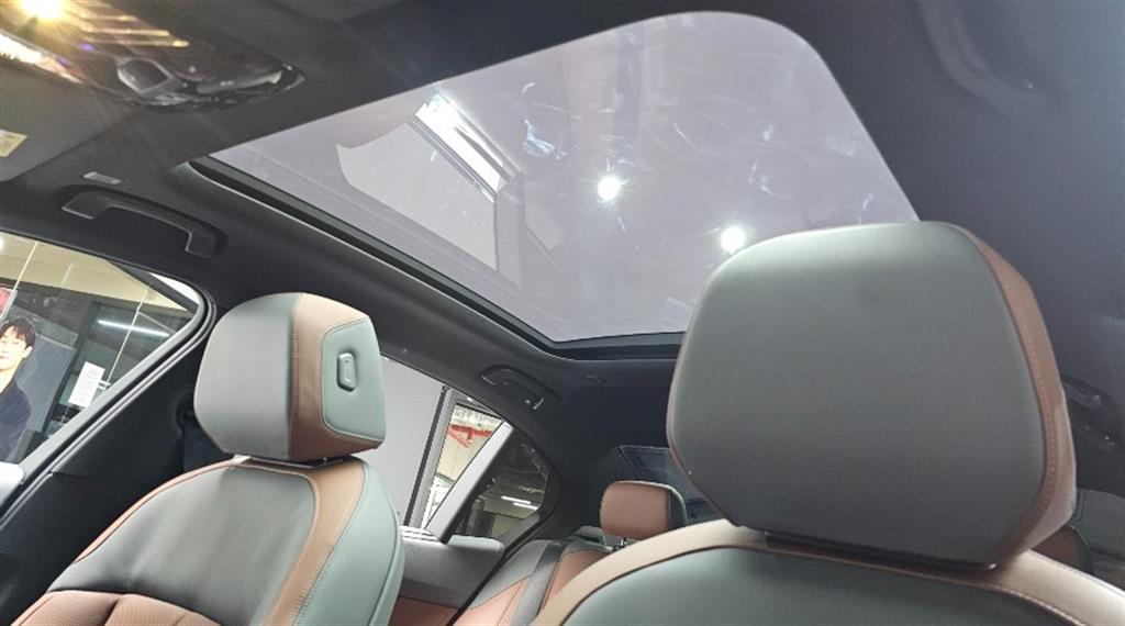 BMW 5 Series 2025 Negro - Importación desde Corea - HF Imports Iquique - Foto 18