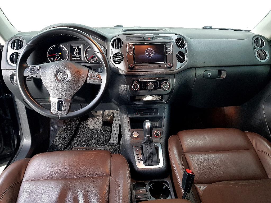 Volkswagen Tiguan - Vista 5