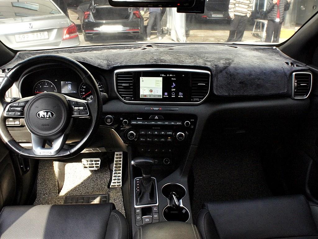 KIA Sportage - Vista 11