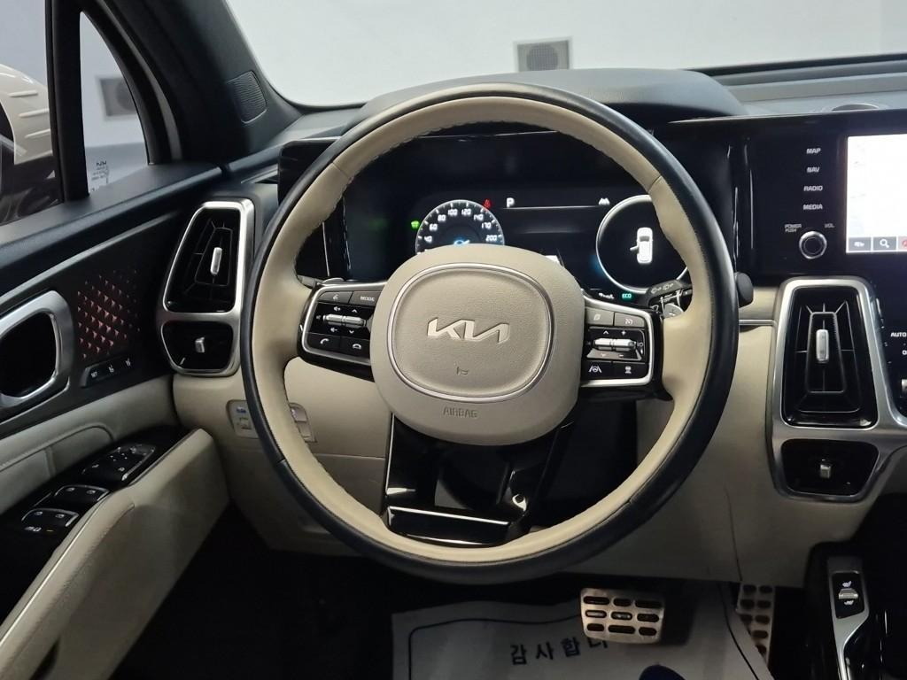 KIA Sorento - Vista 9