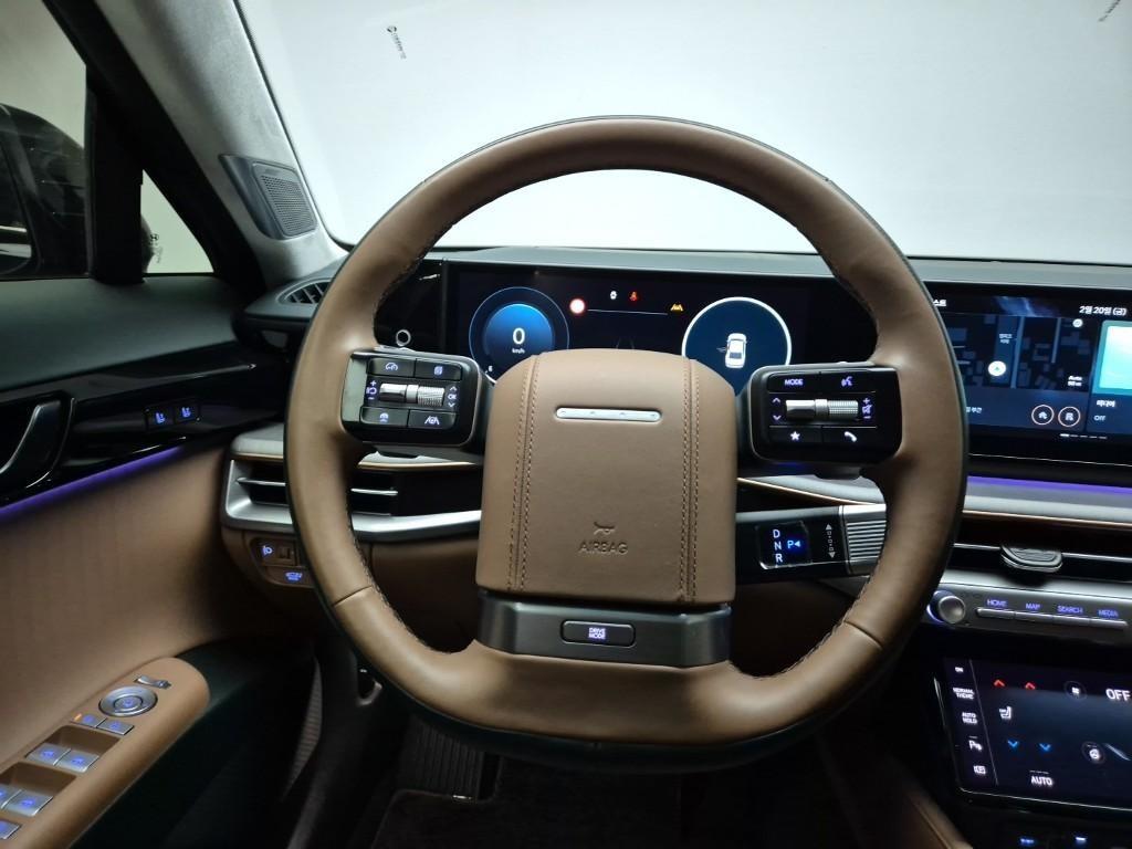 HYUNDAI Grandeur - Vista 9