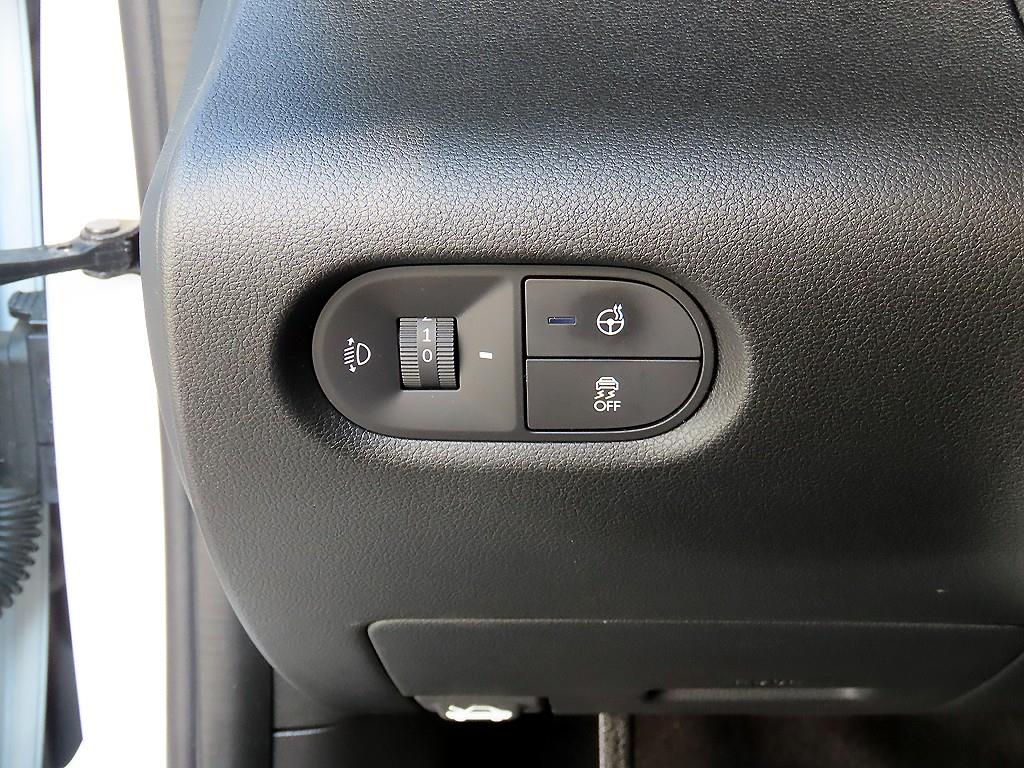 HYUNDAI Casper - Vista 12