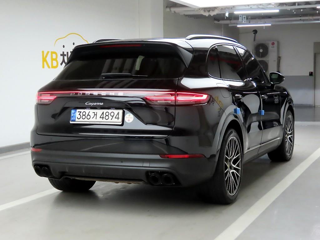 Porsche Cayenne - Vista 4