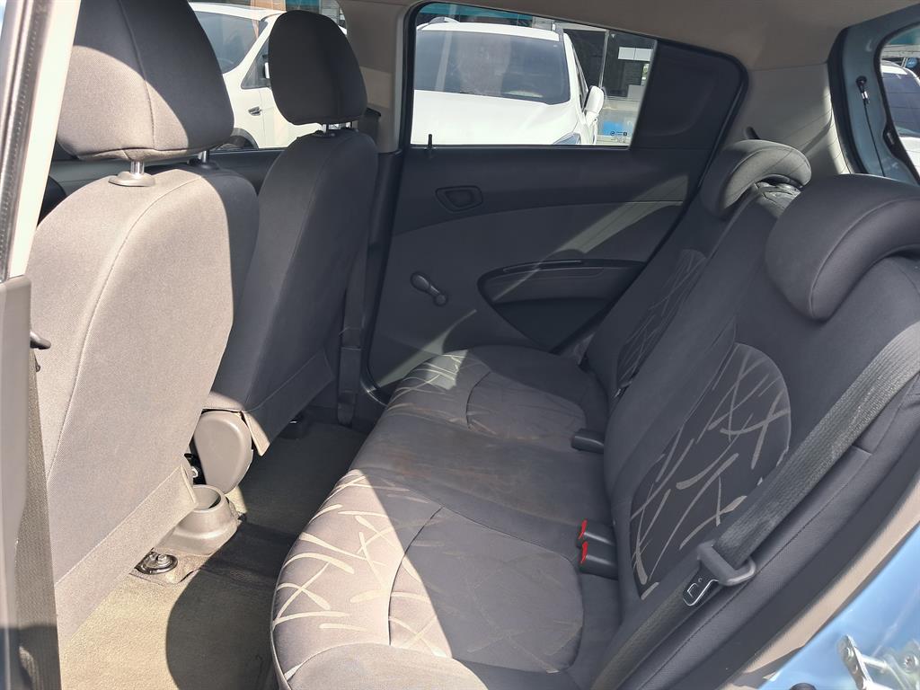 Chevrolet Spark - Vista 10