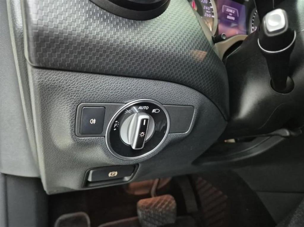 Mercedes Benz A Class 2014 Blanco - Importación desde Corea - HF Imports Iquique - Foto 18