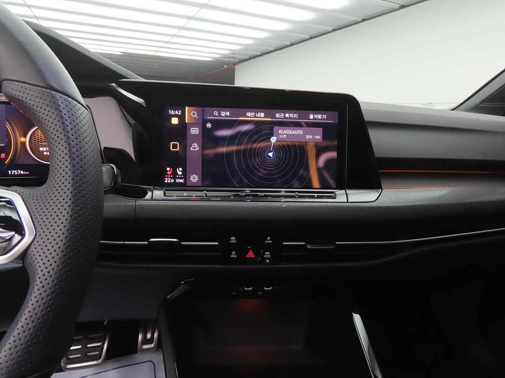 Volkswagen Golf - Vista 11