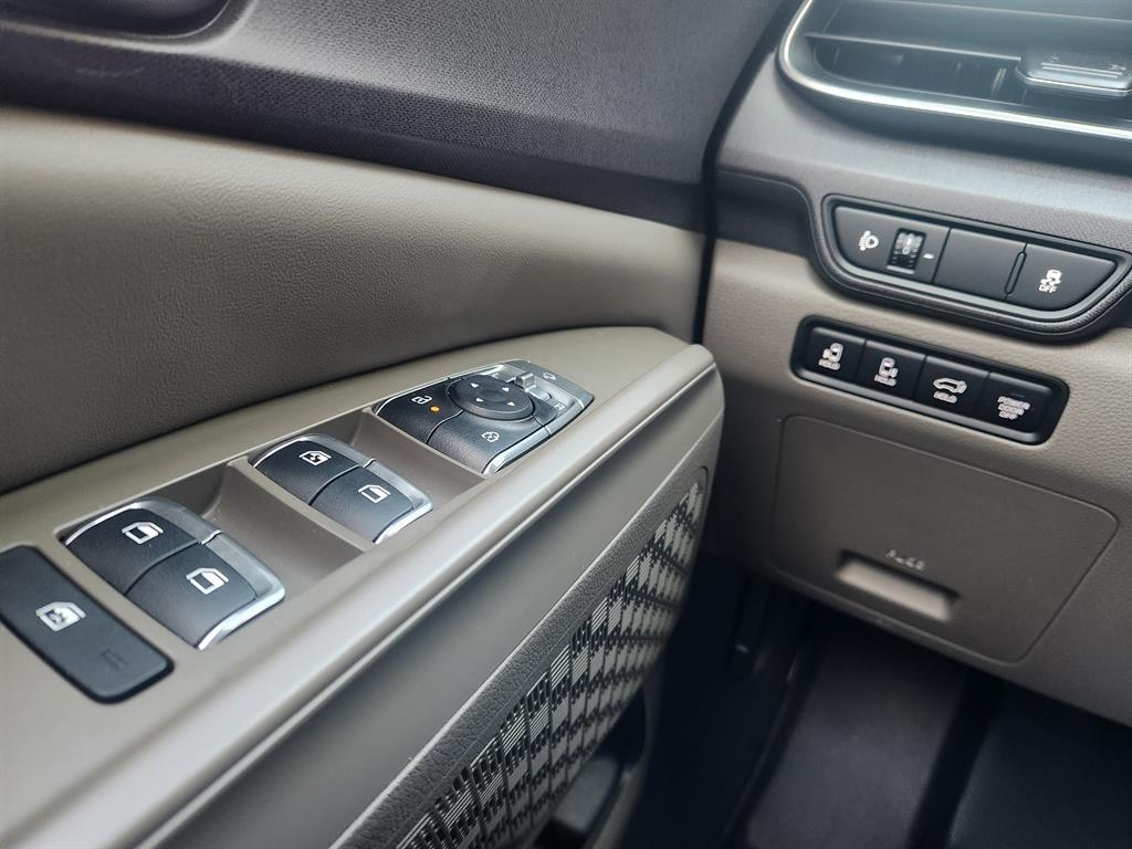 KIA Carnival 2025 Blanco - Importación desde Corea - HF Imports Iquique - Foto 13