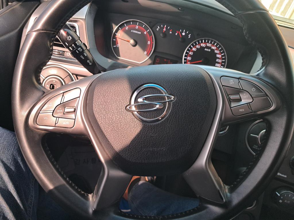 Ssangyong Korando - Vista 9