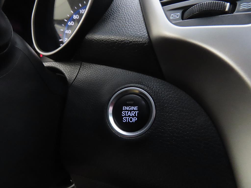 HYUNDAI i30 2012 Blanco - Importación desde Corea - HF Imports Iquique - Foto 19