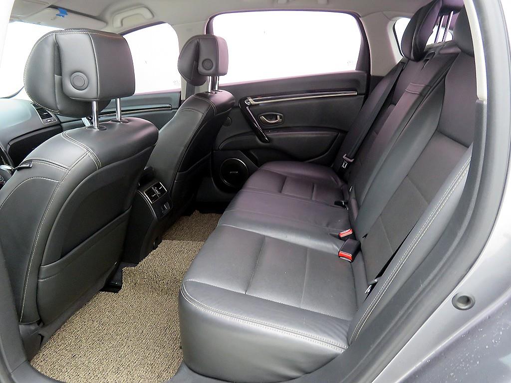 SAMSUNG SM7 - Vista 6