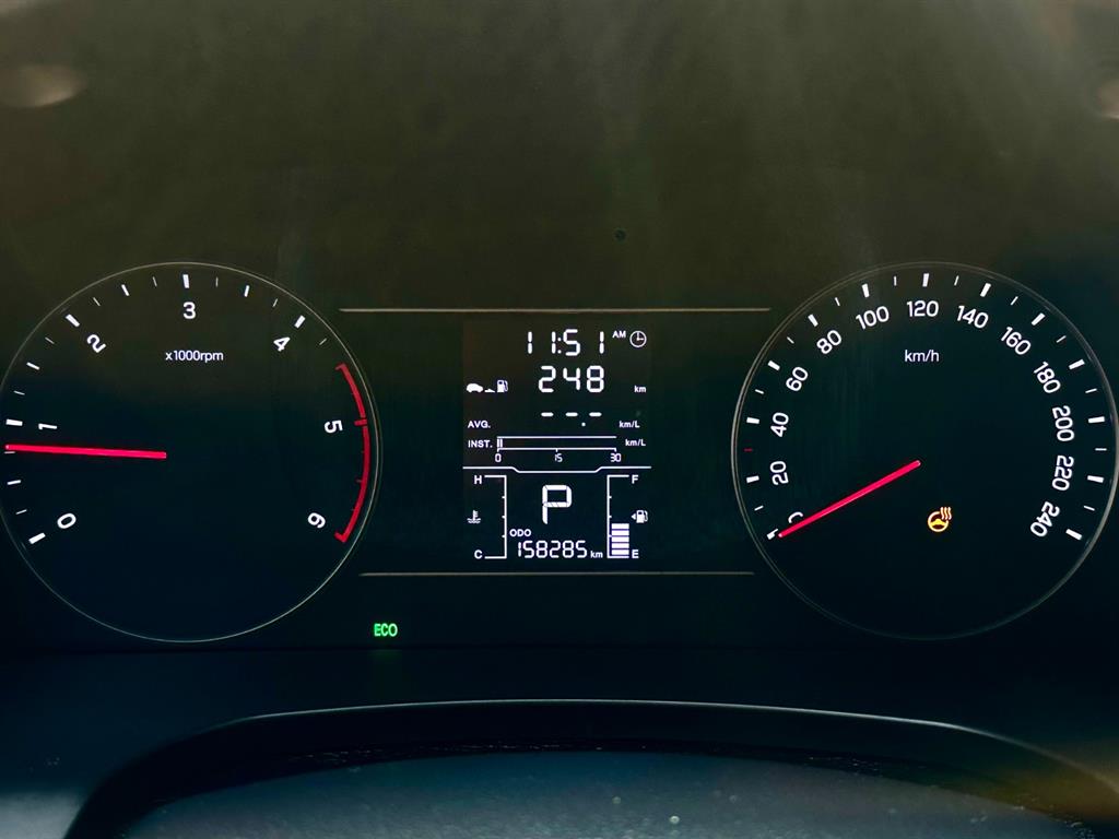 Ssangyong Rexton - Vista 7