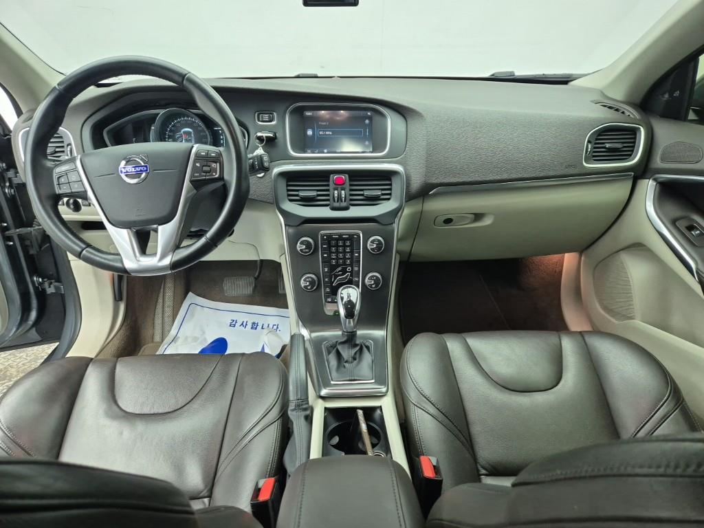 Volvo V40 - Vista 5