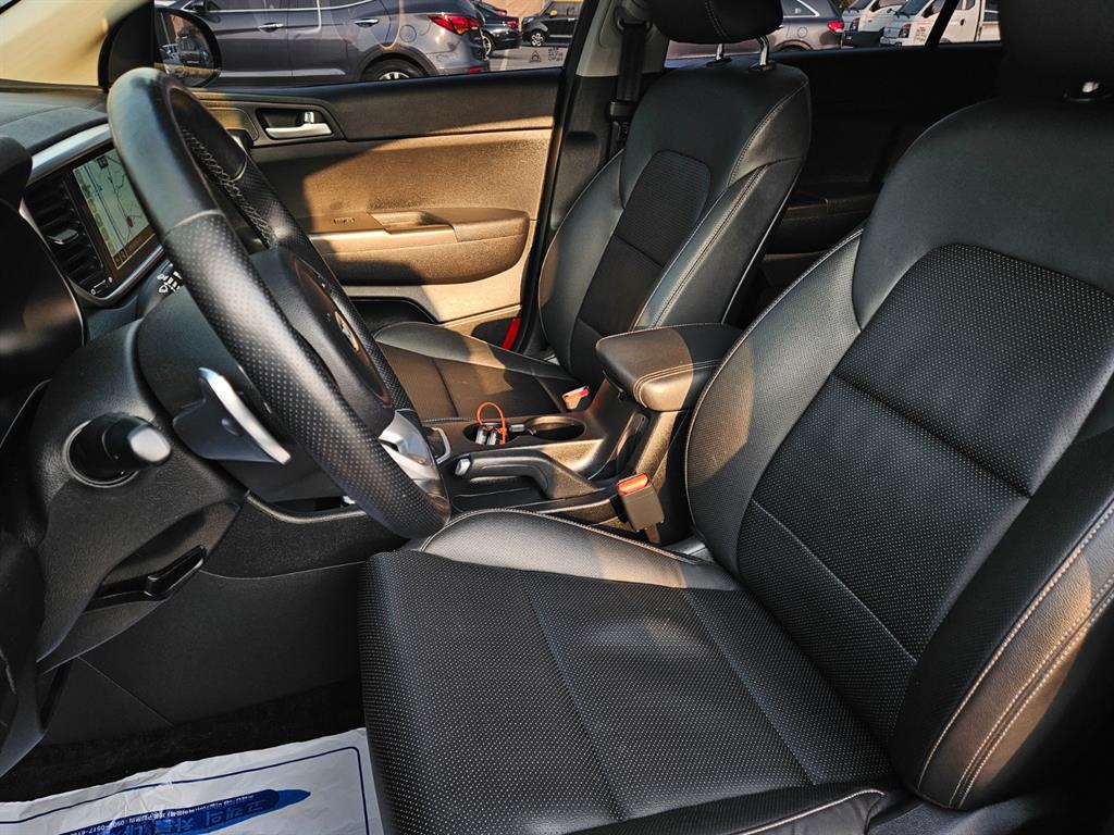 KIA Sportage - Vista 8