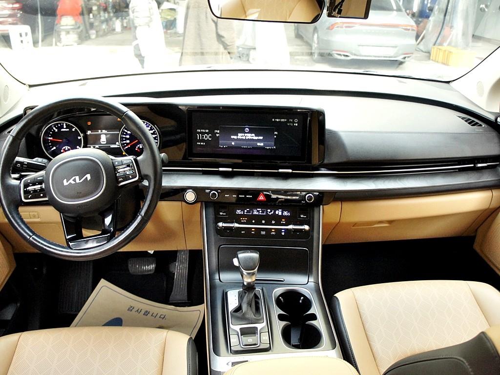 KIA Carnival 2022 the color of pearl - Importación desde Corea - HF Imports Iquique - Foto 7