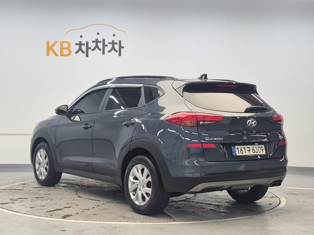 HYUNDAI Tucson - Vista 4