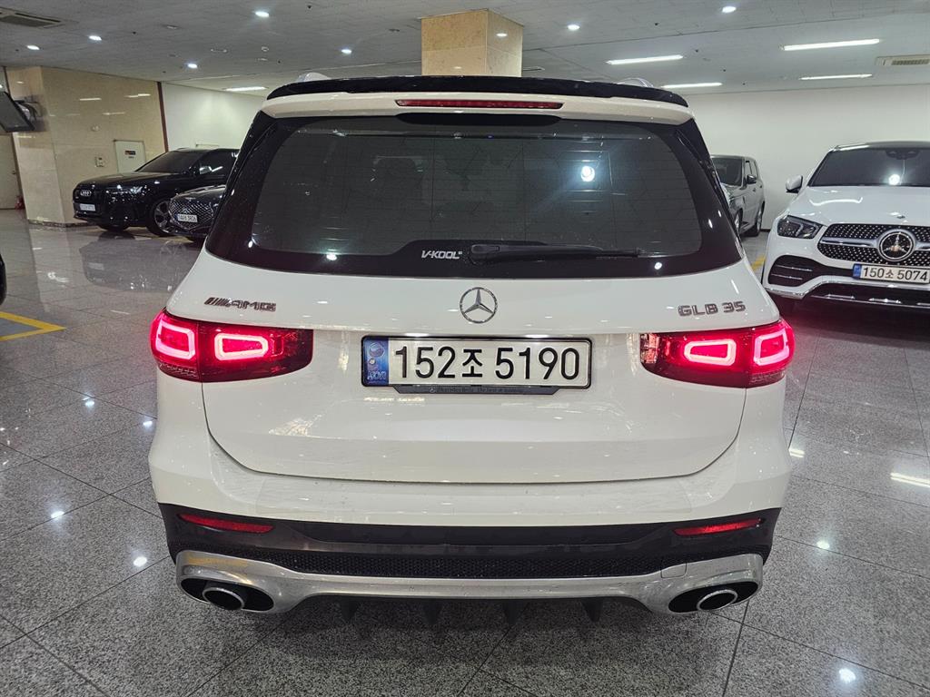 Mercedes Benz GLB Class - Vista 4