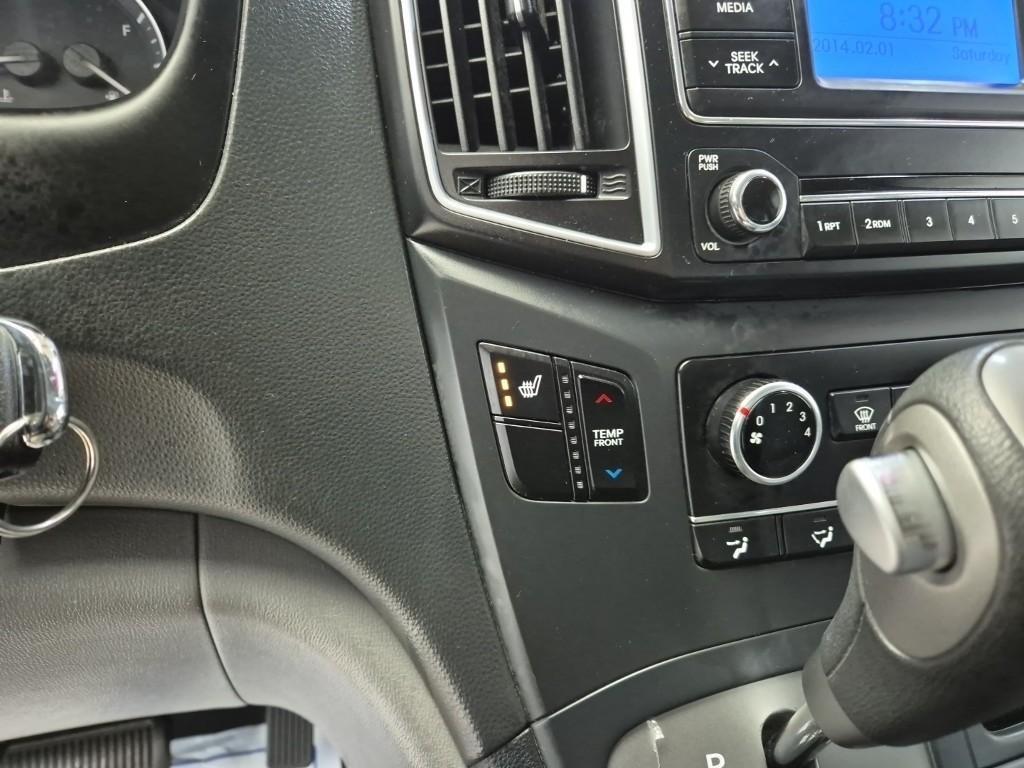 HYUNDAI Starex 2019 Amarillo - Importación desde Corea - HF Imports Iquique - Foto 13