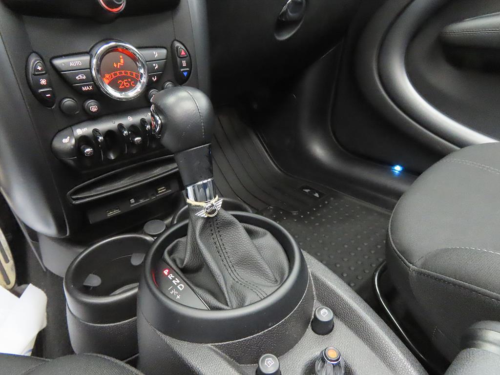 Mini Countryman - Vista 11