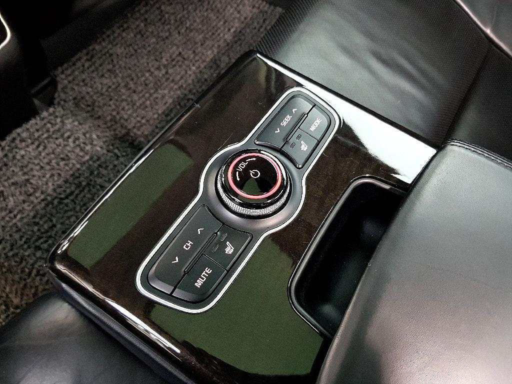 KIA K7 2013 Negro - Importación desde Corea - HF Imports Iquique - Foto 13