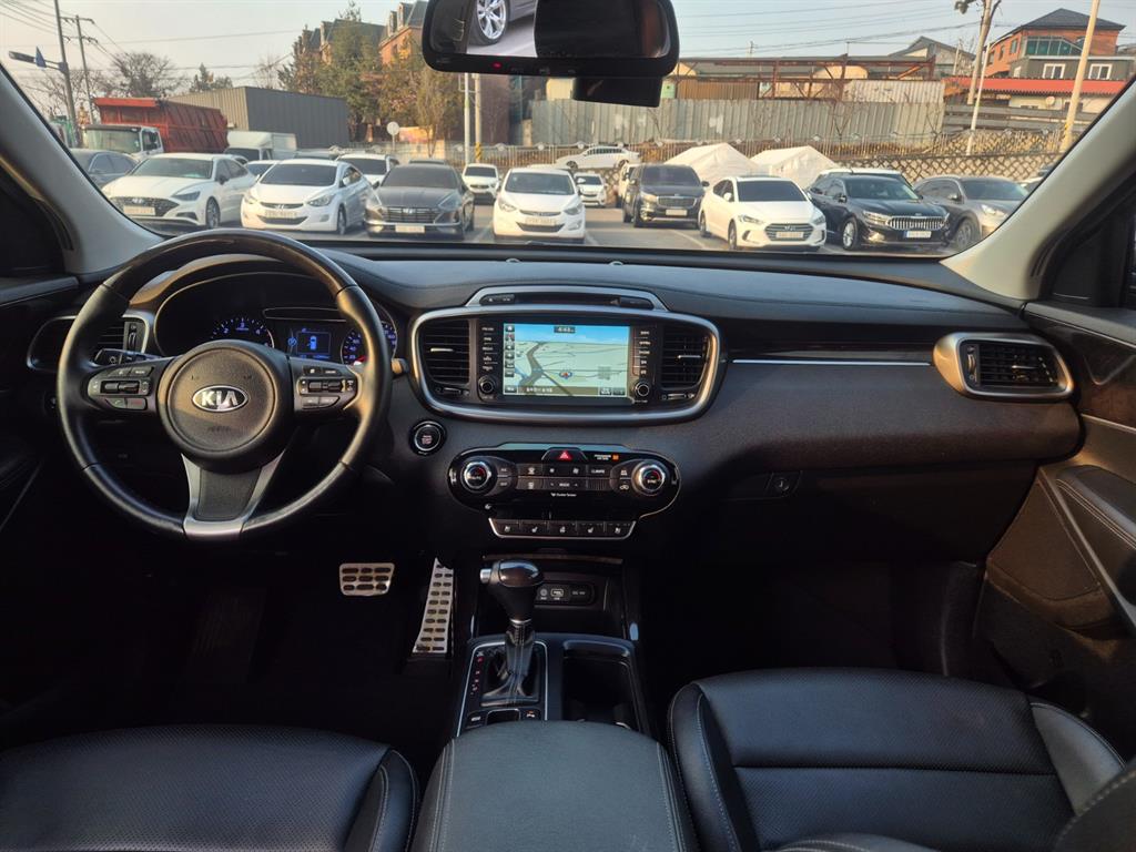 KIA Sorento - Vista 6