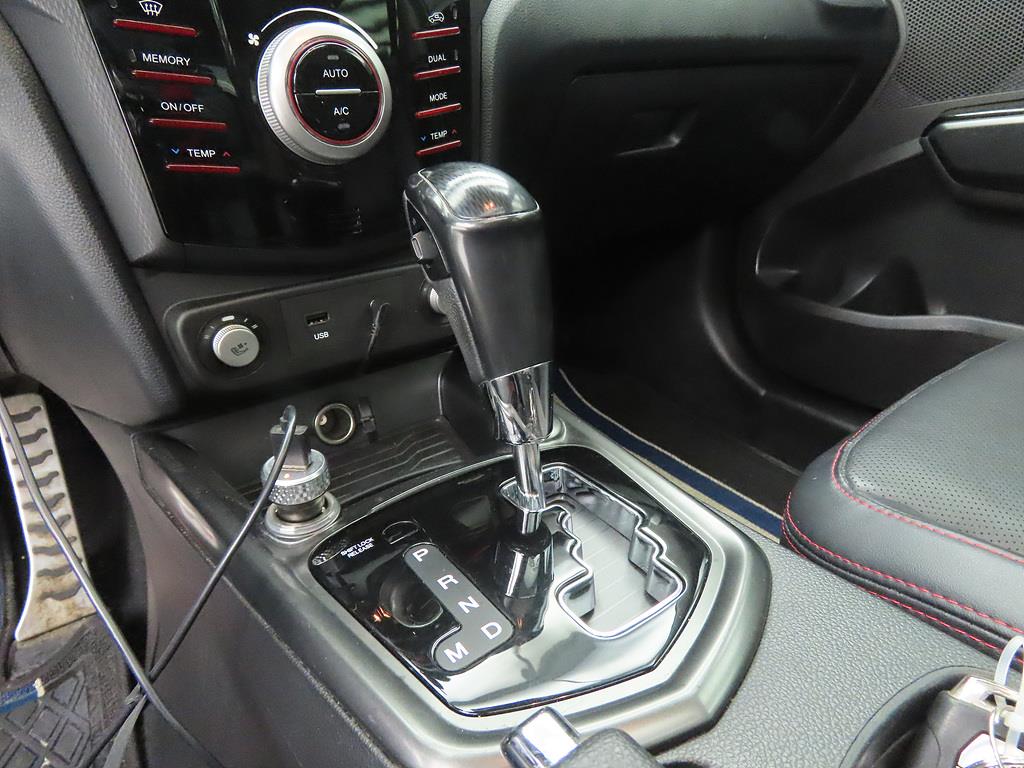 Ssangyong Tivoli - Vista 11