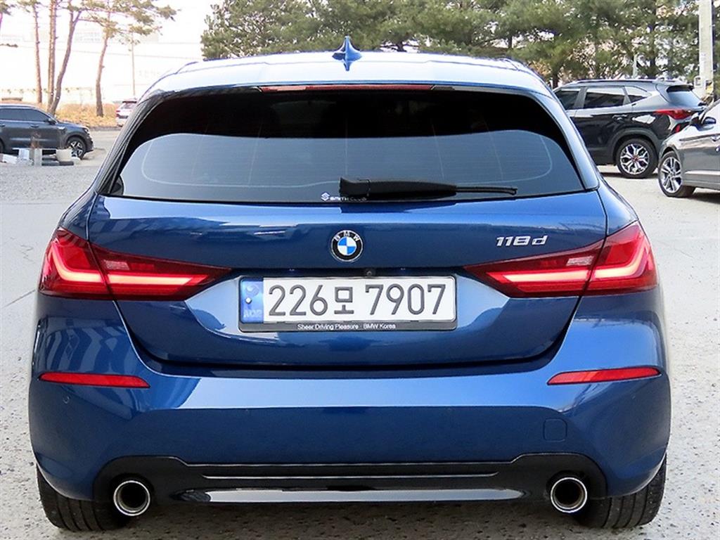 BMW 1 series - Vista 4